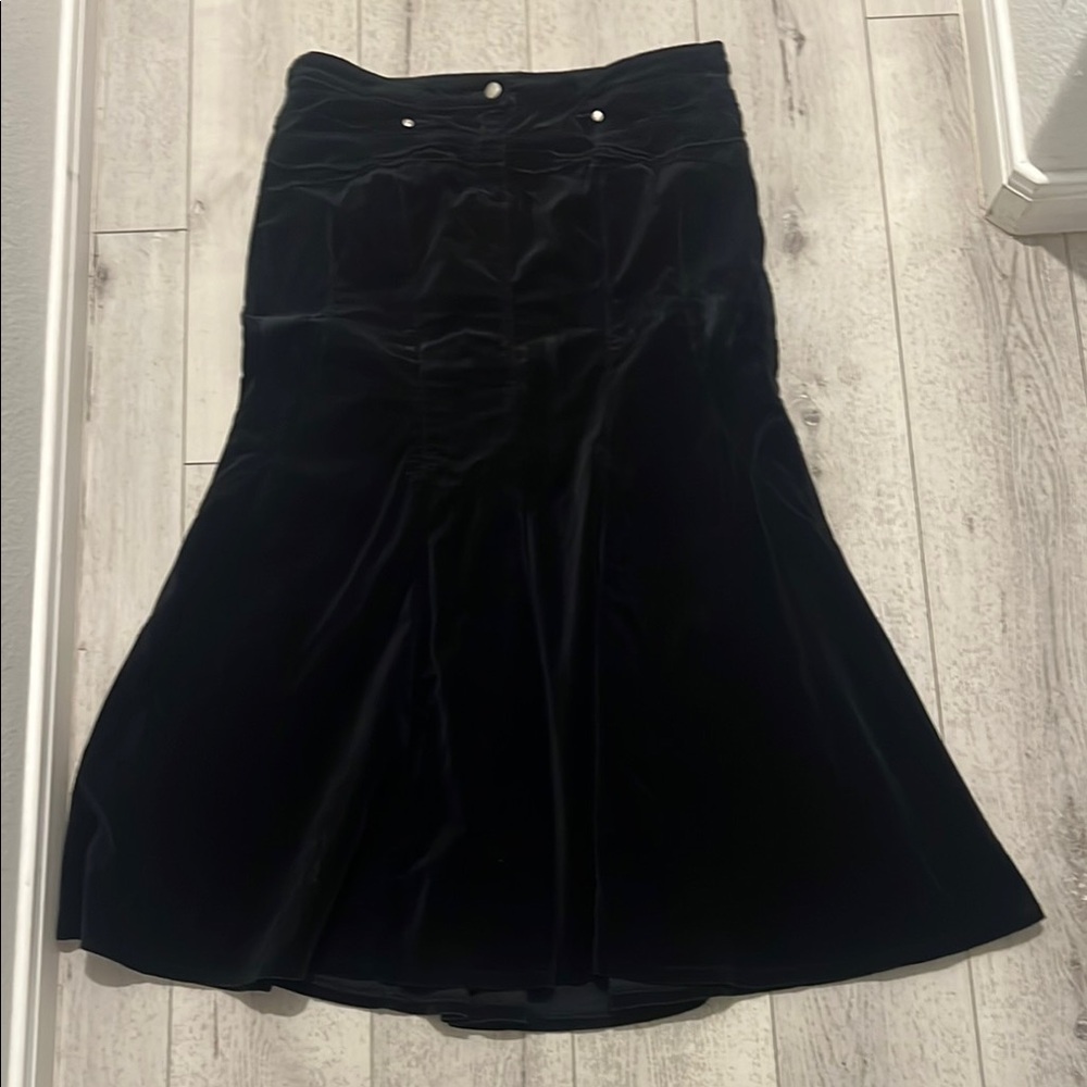 Elegant Black Velvet Skirt